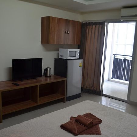 Utd Apartments Sukhumvit Ban Khlong Nang Li 外观 照片